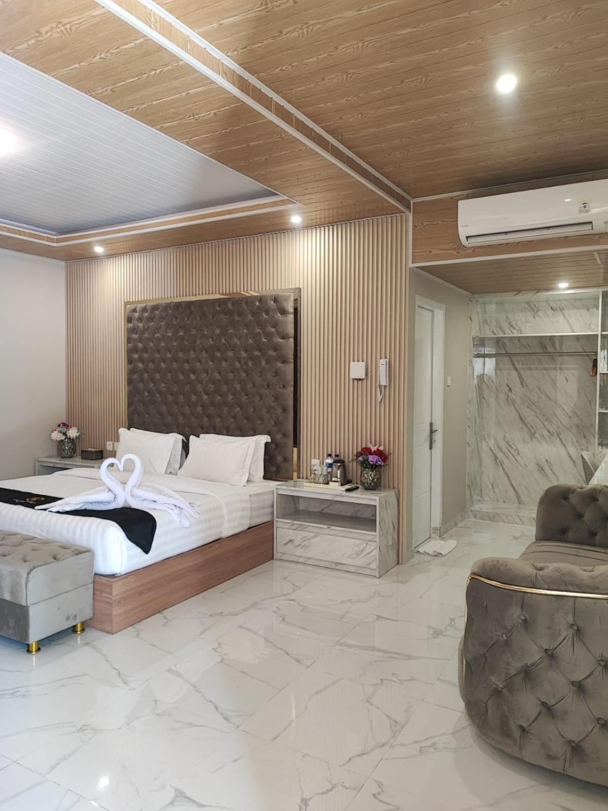 Nio Garden Hotel Sumbawa Exterior foto